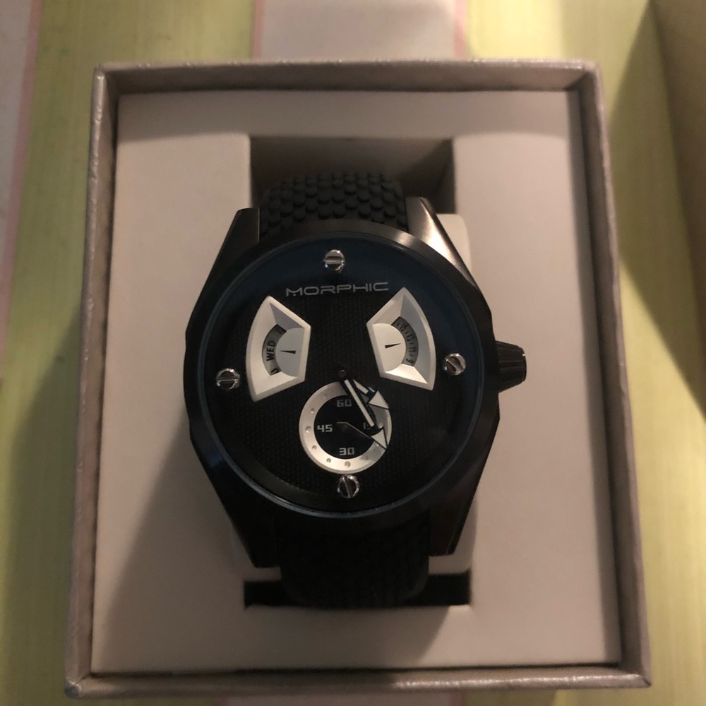 Morphic M34 brand new never worn
